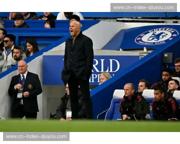 英超赛场攻防转换节奏加快 各队主帅半场调整频率显著提升