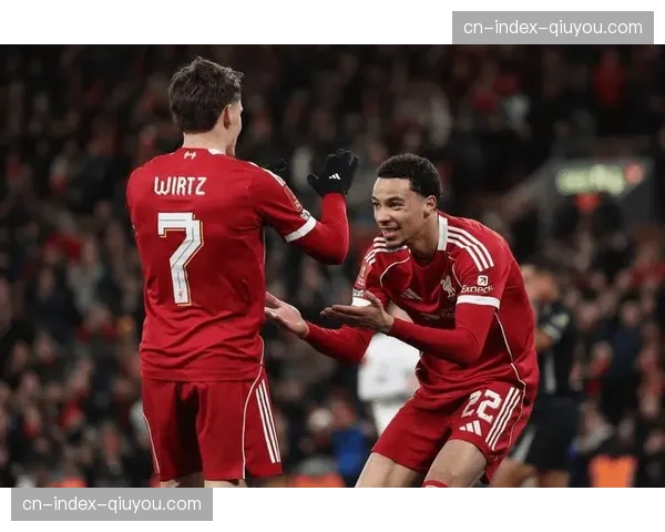 伊萨克与埃基蒂克仅三次同场 利物浦锋线组合缺乏默契